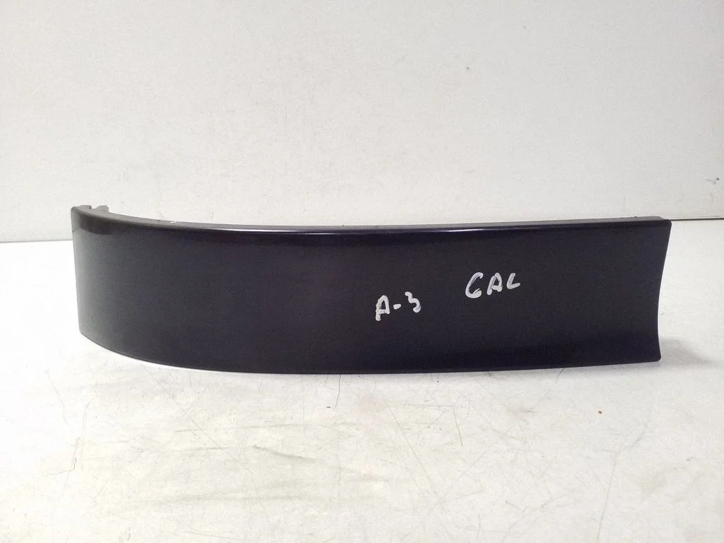 Rear/tail light trim molding 8L08078871A