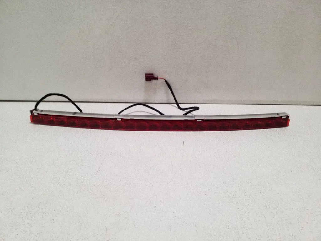Third/center stoplight – Mercedes-Benz CLS-Class C218 X218 (2011-2017)
