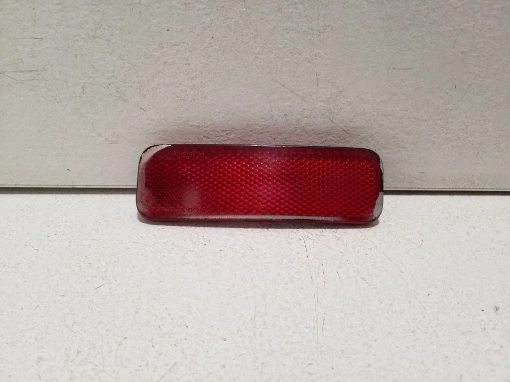 Rear tail light reflector – Ford Transit Custom (2013-2023)