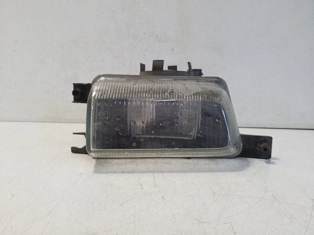 Priekšējais miglas lukturis 90521673