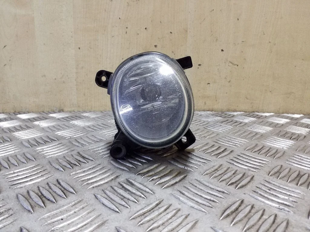 Front fog light 89205622