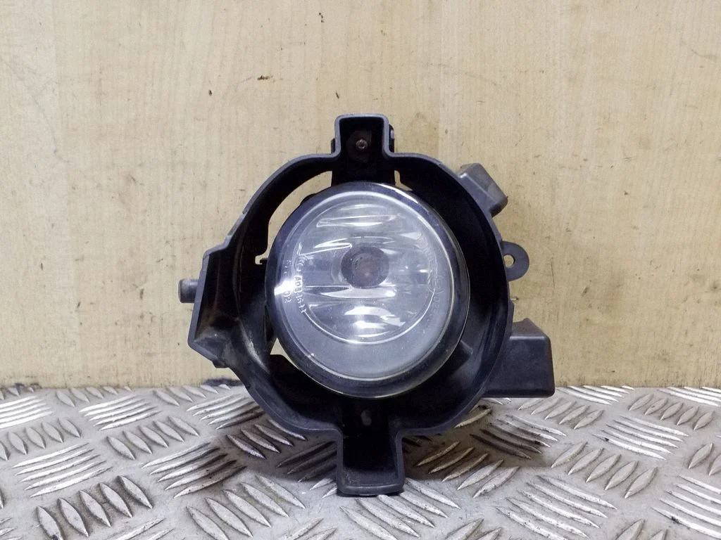 Front fog light 89206421