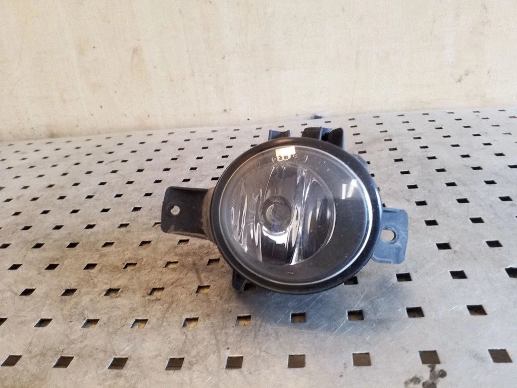 Front fog light – BMW X6 E71 (2008-2014)