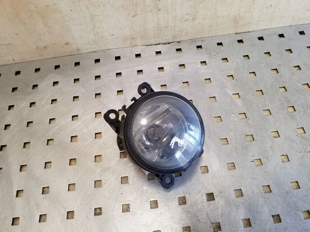 Front fog light – Peugeot 307 (2005-2008)