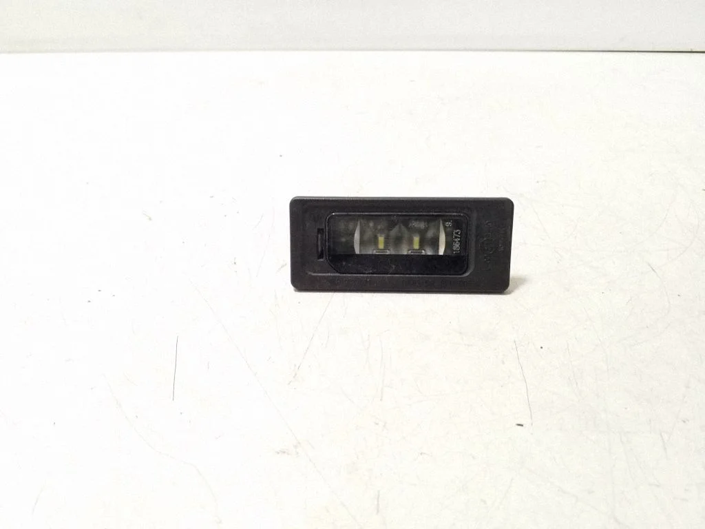 Number plate light 3AP943021A