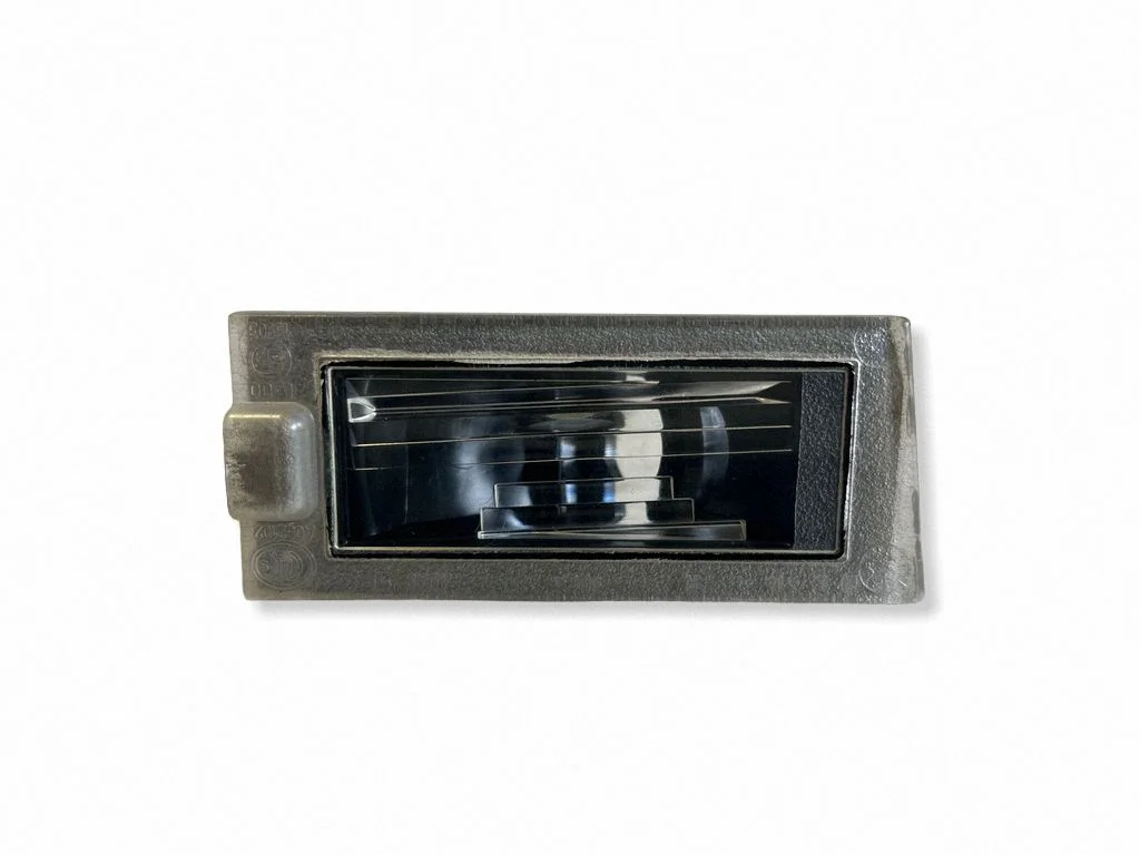 Number plate light 17053400000