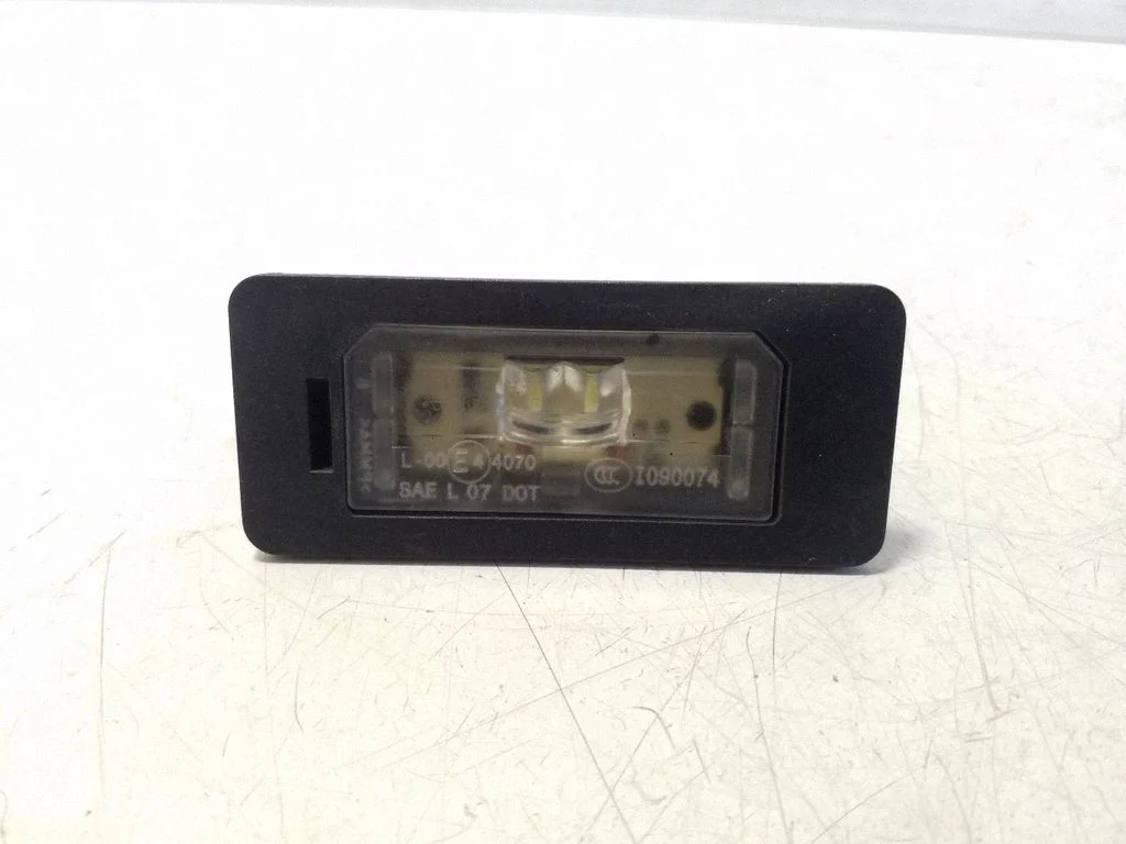 Number plate light – BMW X5 F15 (2013-2017)
