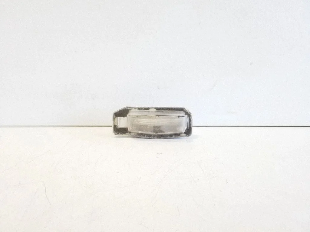 Number plate light A046017