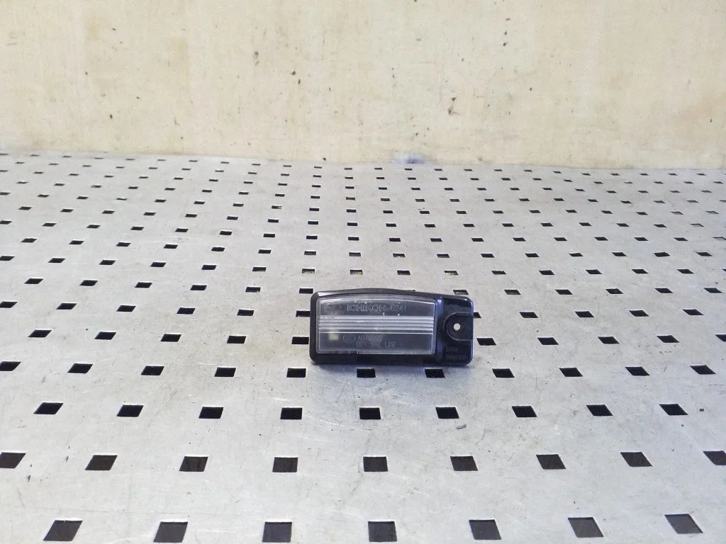 Number plate light A073927