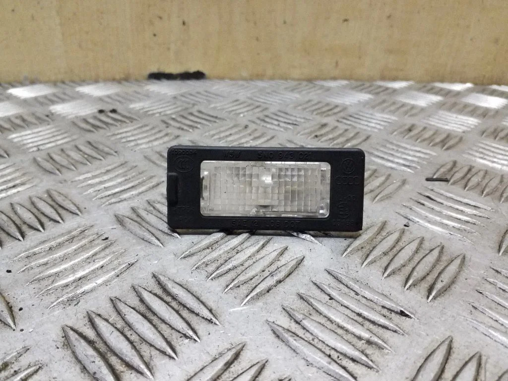 Number plate light 5N0943021