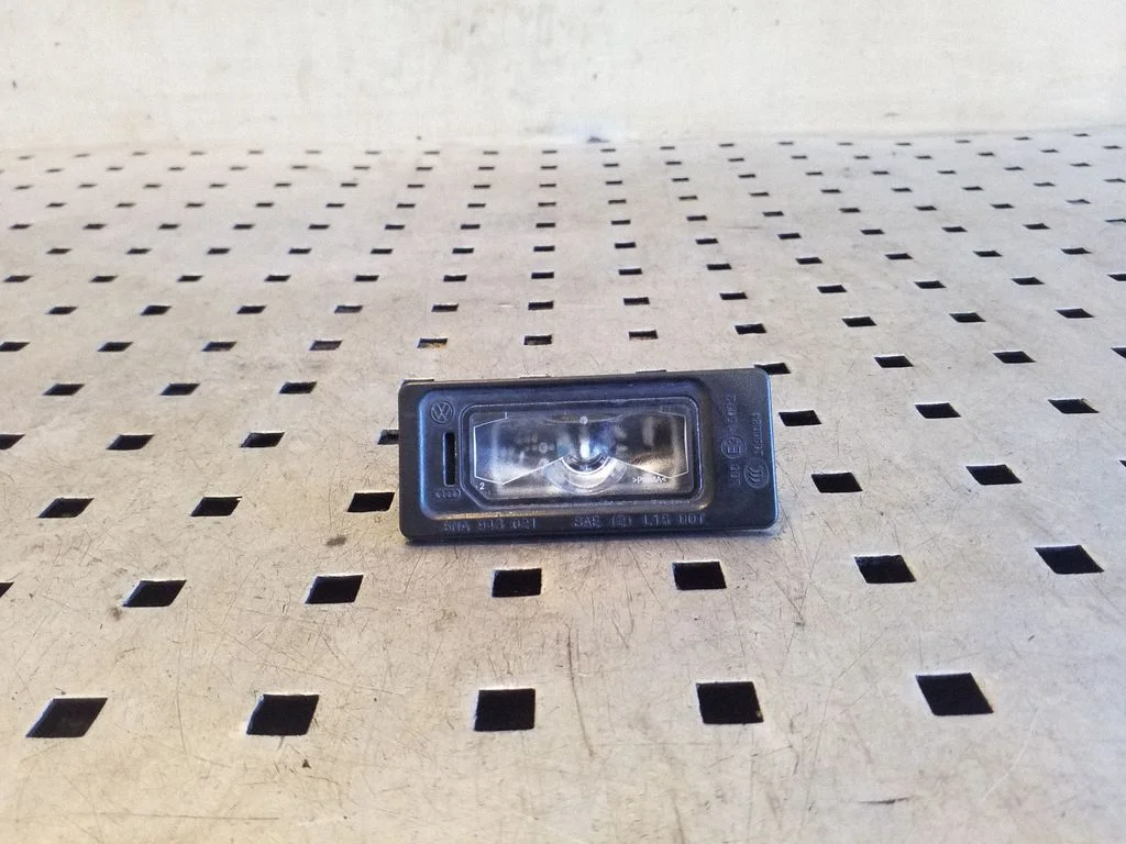 Number plate light 5NA943021