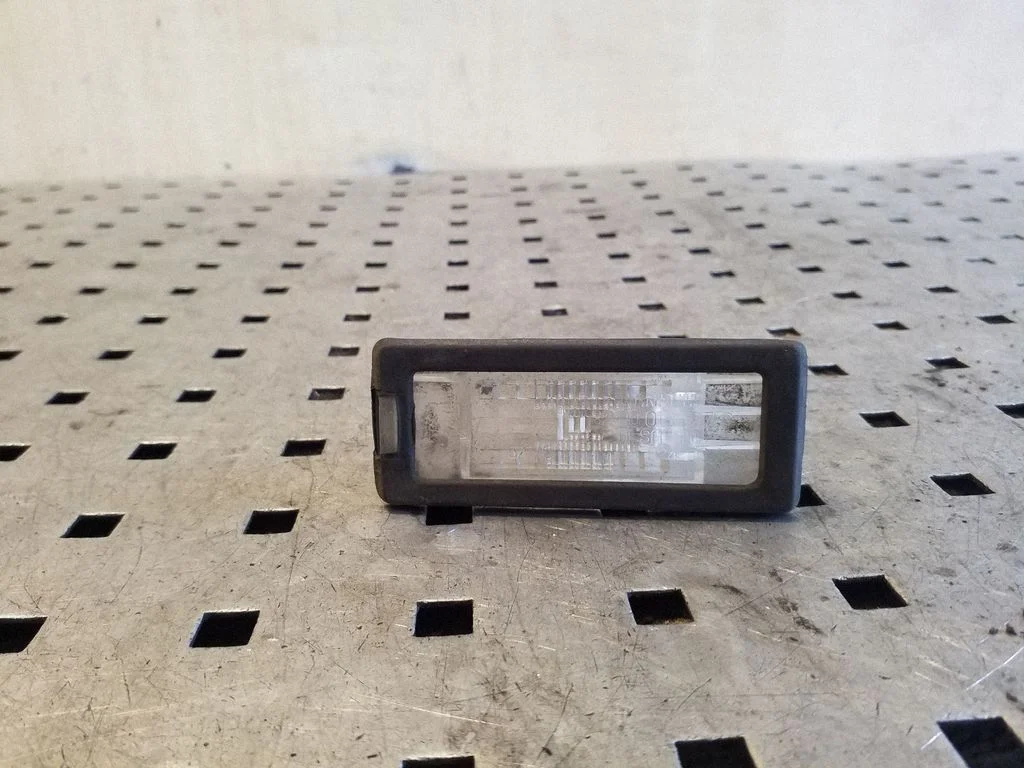 Number plate light 8200013577G – Renault Scenic III - Grand scenic III (2009-2016)
