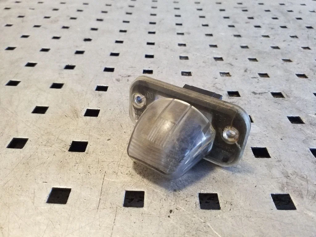Number plate light