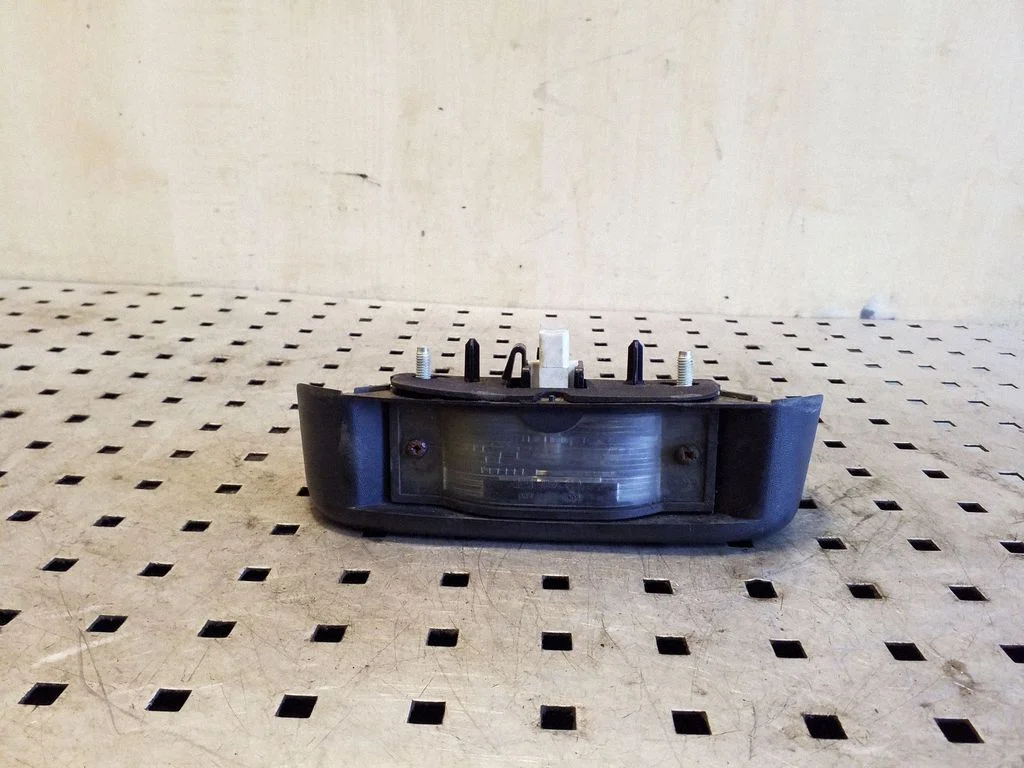 Number plate light 8200434687