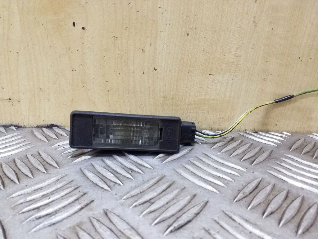 Number plate light – Peugeot 307 (2001-2005)
