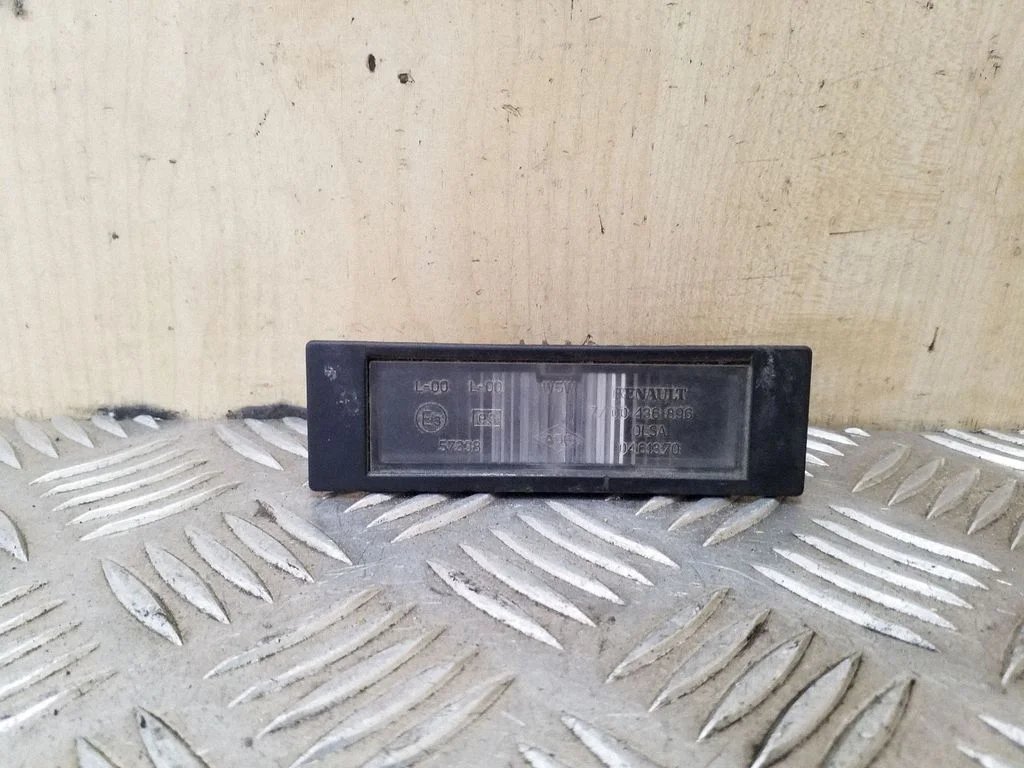 Number plate light 7700436896 – Renault Scenic I (1996-2003)