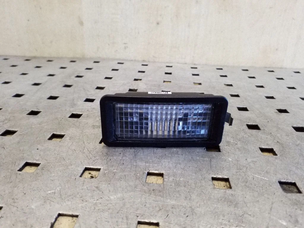 Number plate light 1S0943021