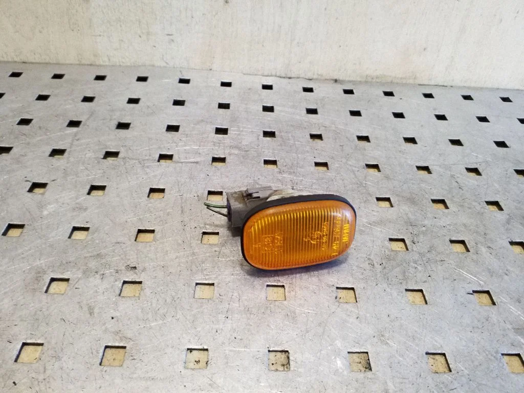 Sparno posūkio žibintas