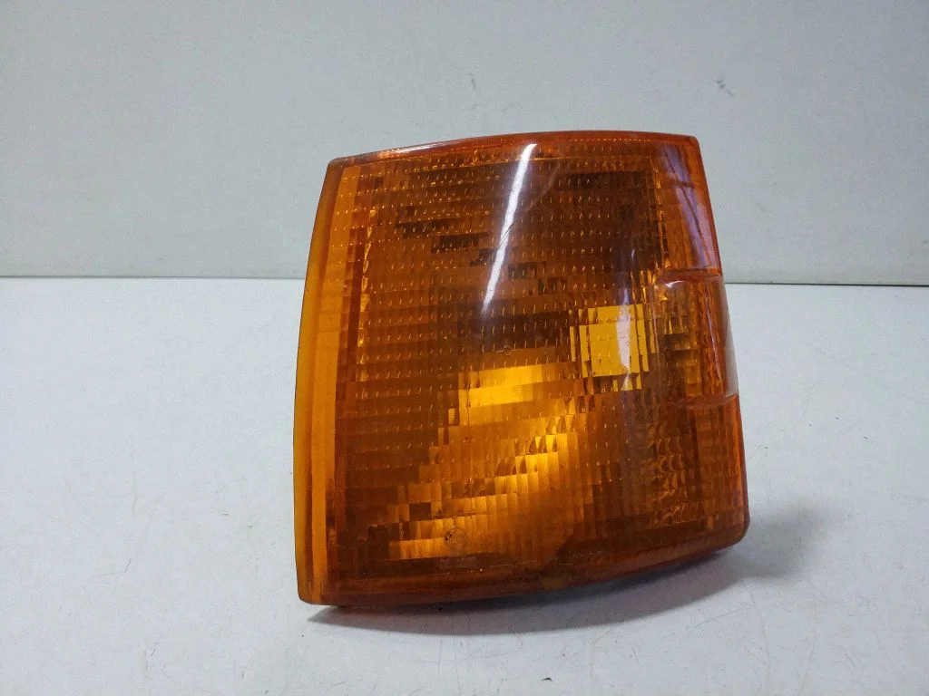 Front indicator light 183322B