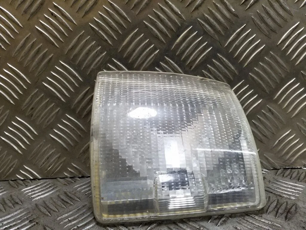 Front indicator light – left