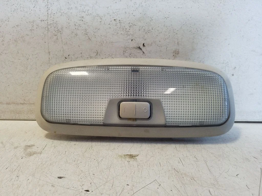Rear seat light AB3913776AA