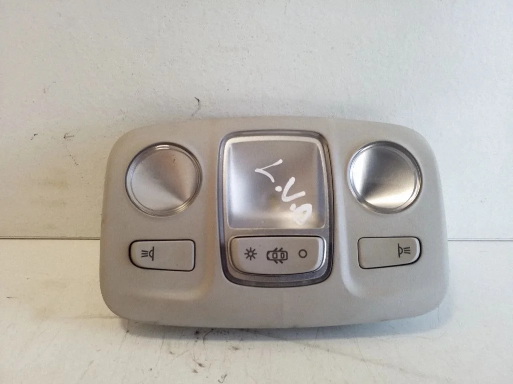 Lampka tylnych siedzeń – Citroen C4 Grand Picasso (2013-2018), środek
