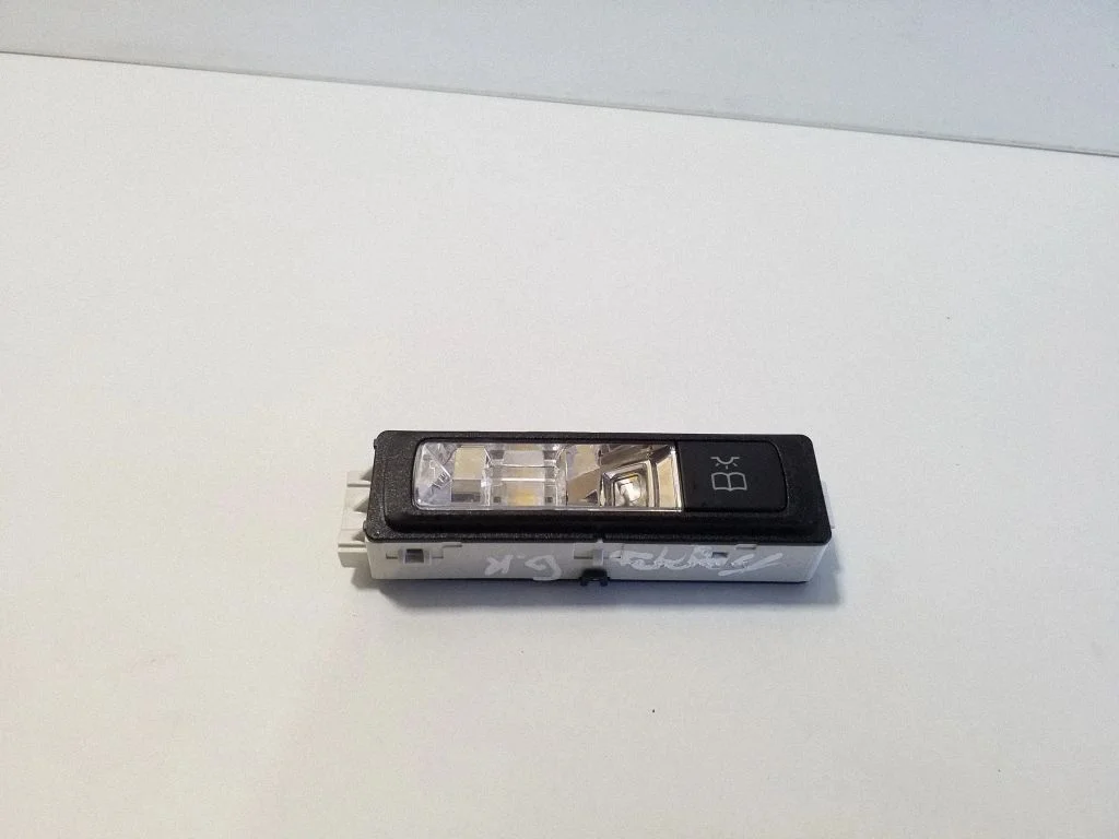 Rear seat light – Mercedes-Benz GLC-Class C253 (2016-)