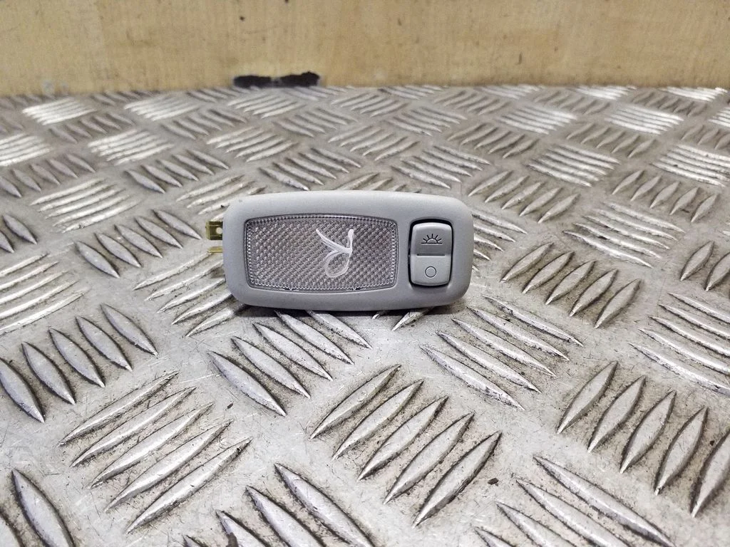 Rear seat light 928923SXXX