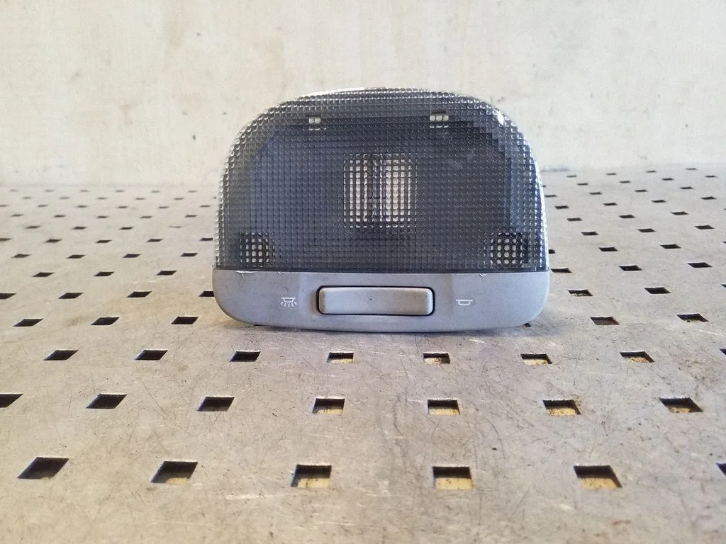 Rear seat light VC12003