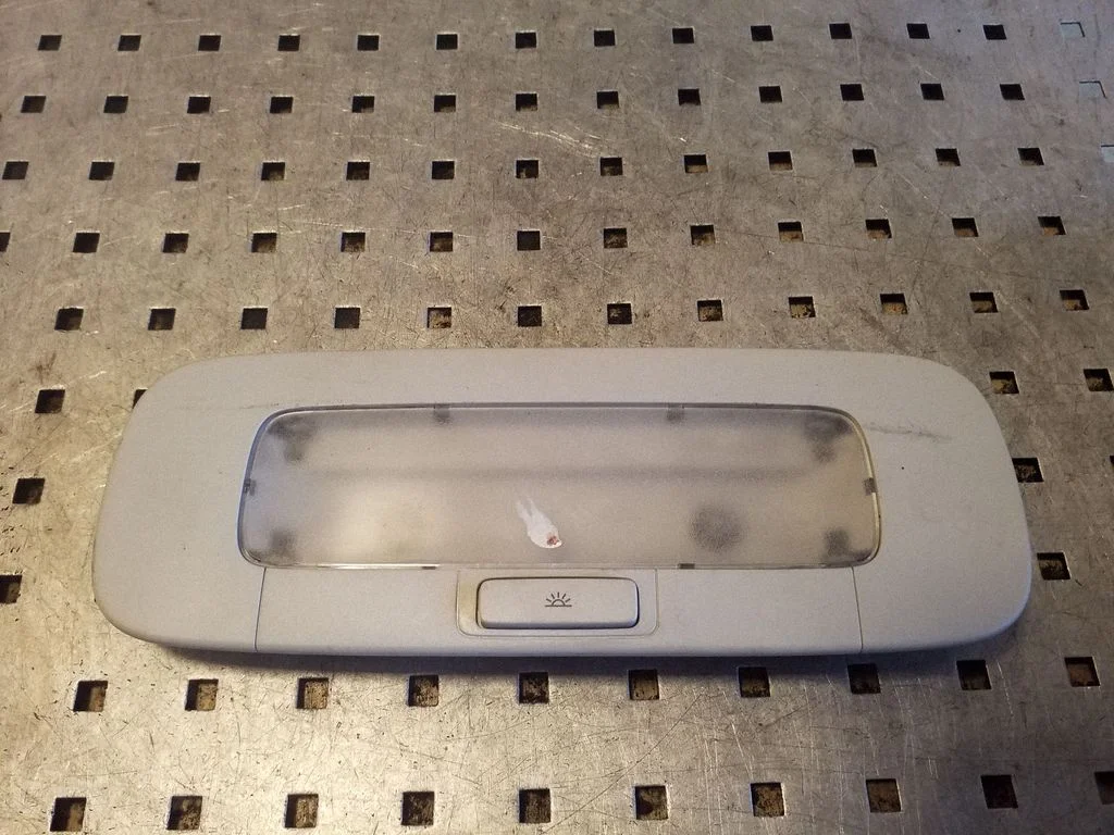Rear seat light 1K0947291H