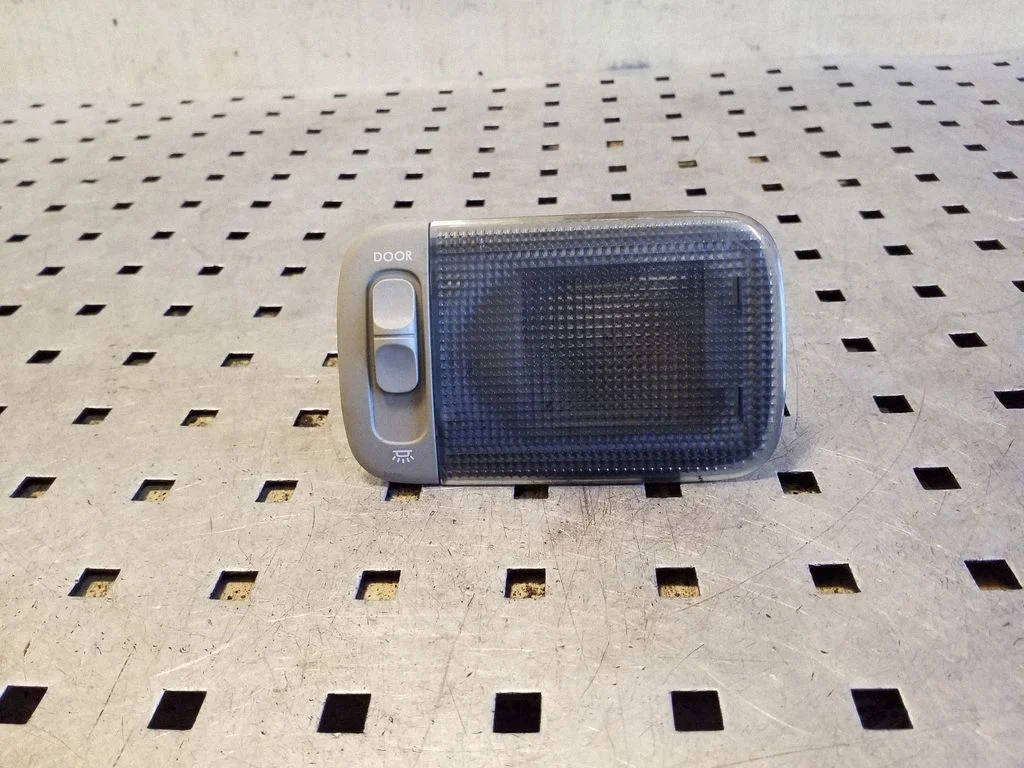 Rear seat light