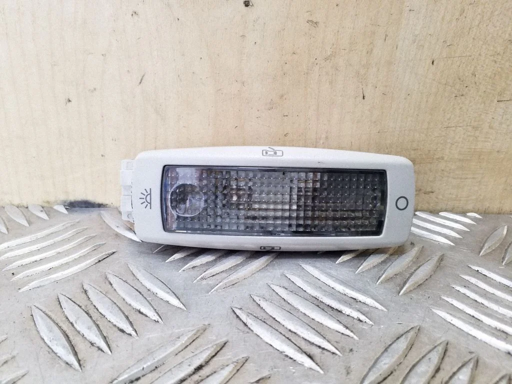 Rear seat light 3B0947291