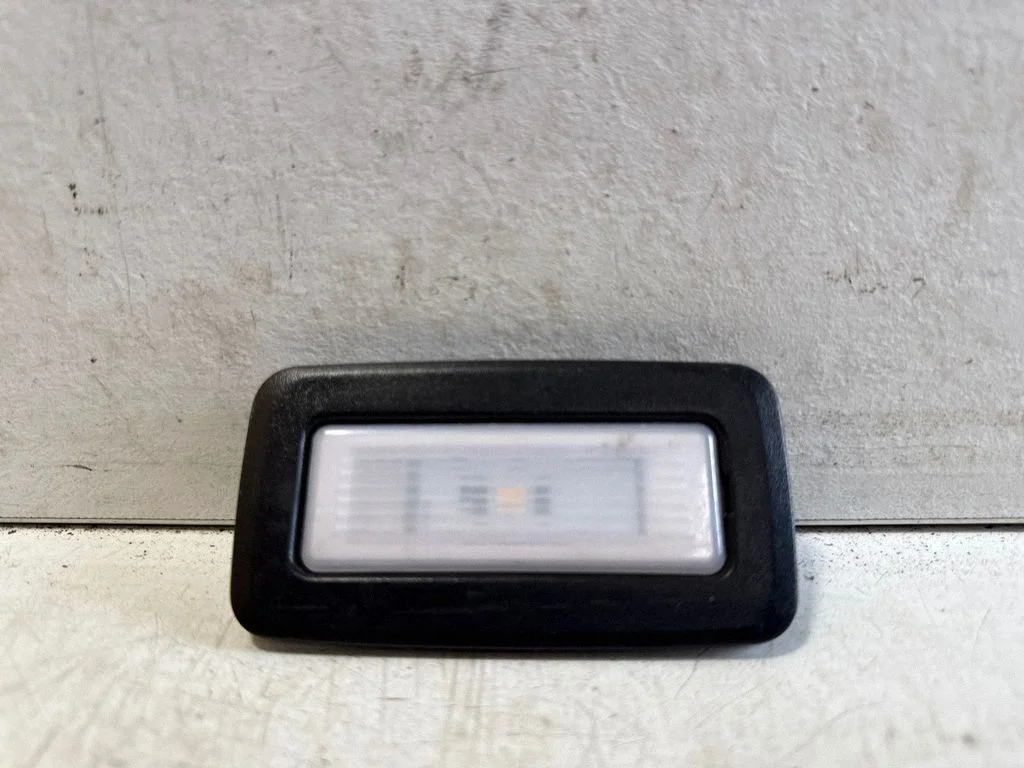Front seat light – BMW X6M F86 (2015-2018)