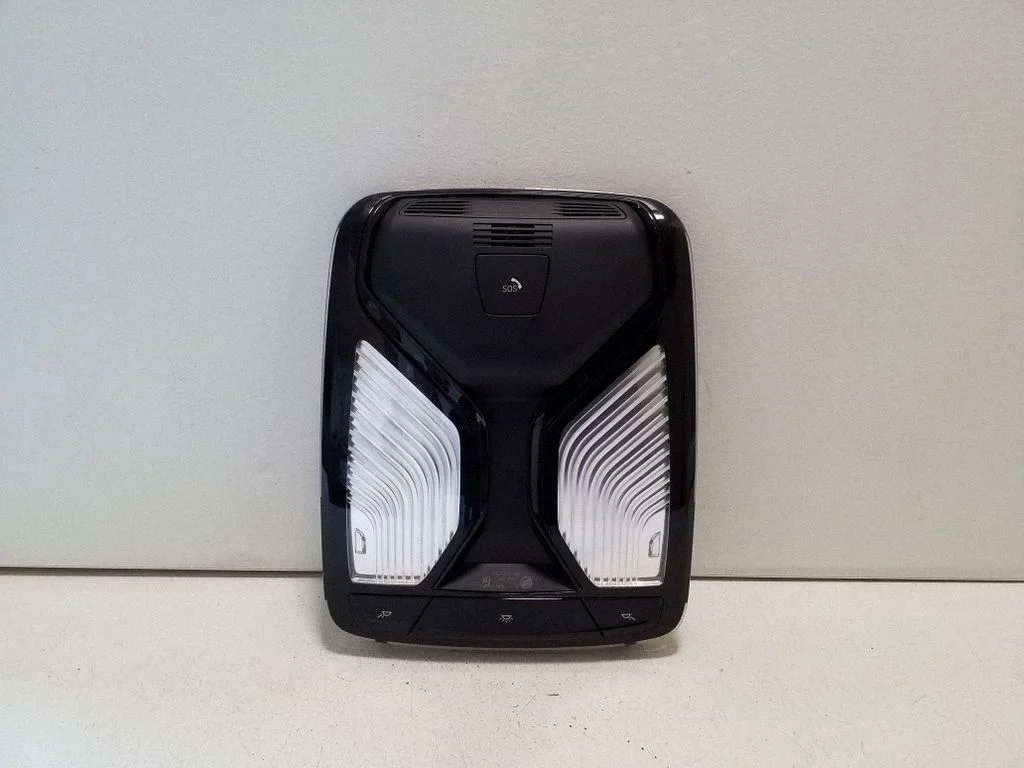 Front seat light 5B32479