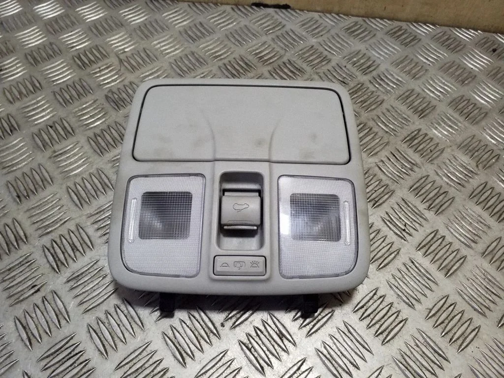 Esiistmete valgustustuli 928202SXXX