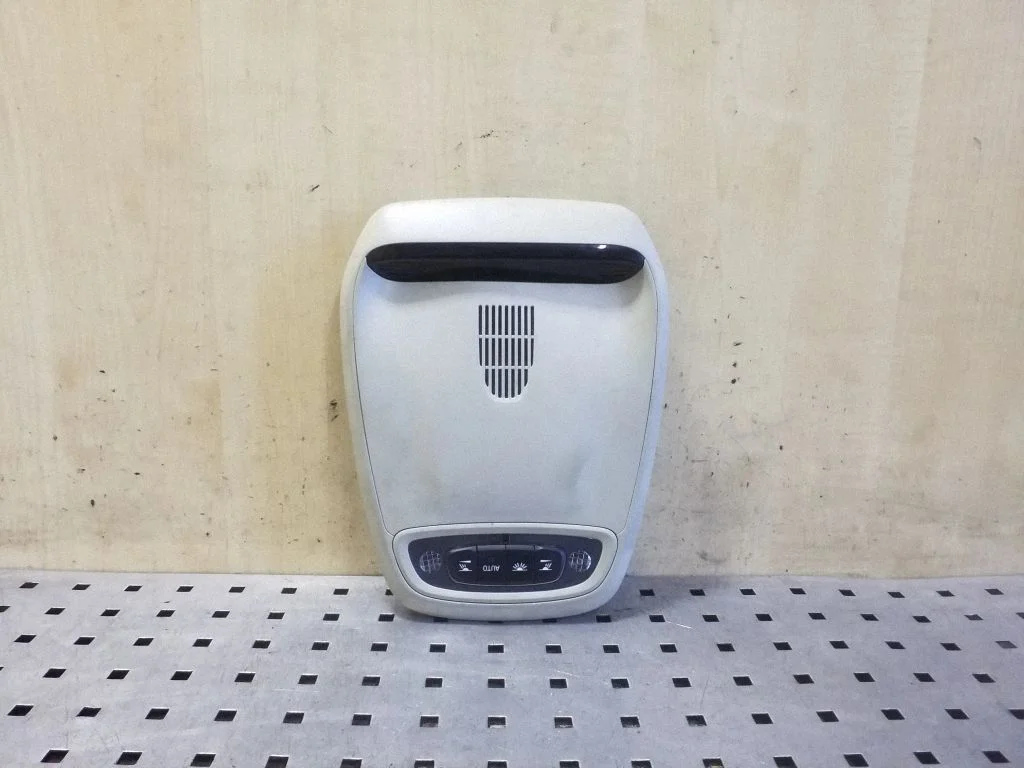 Front seat light 31268141
