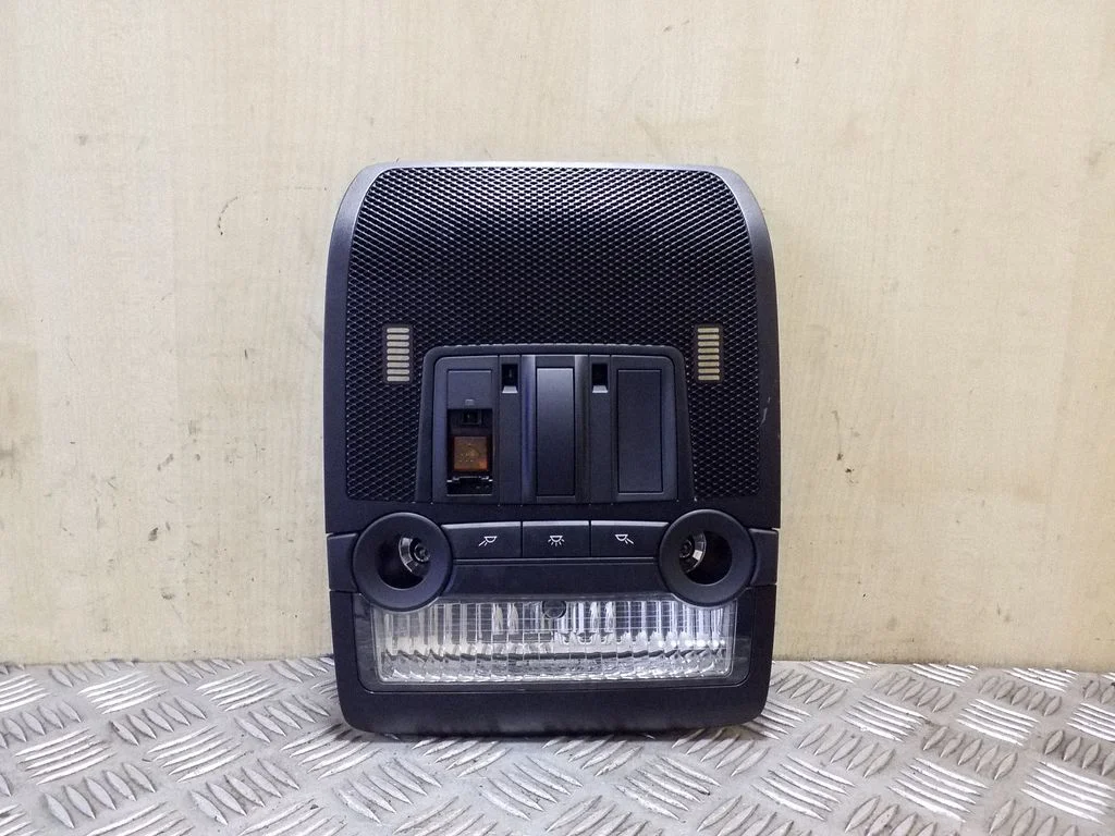 Front seat light 61319173769