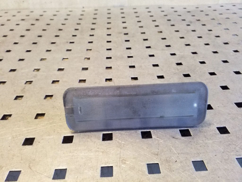 Front seat light 63316962035