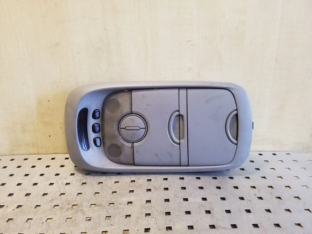Front seat light 0K53E51410