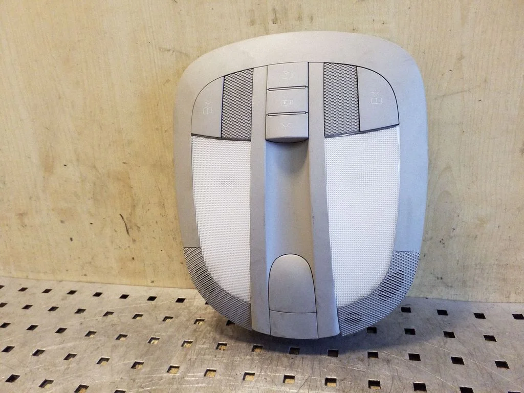 Front seat light 28057842