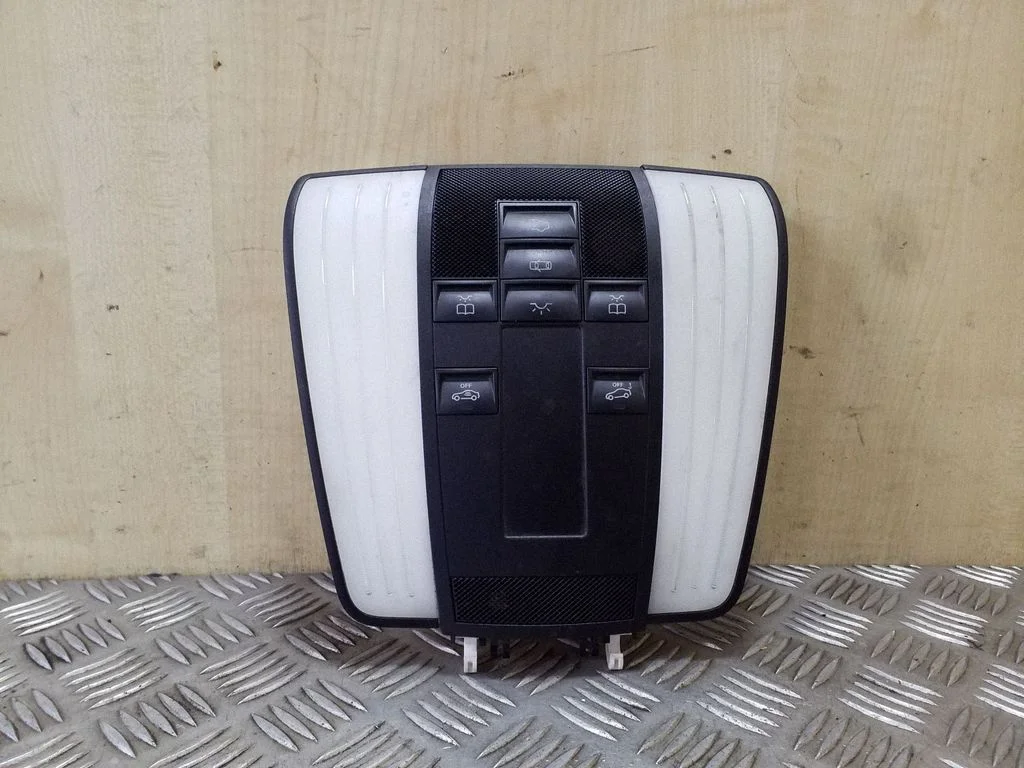Front seat light A0128206610