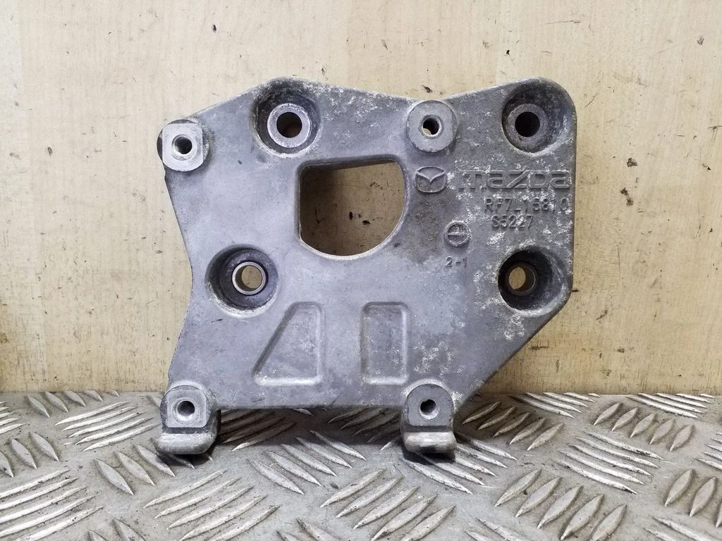 A/C compressor mount bracket RF7L15810