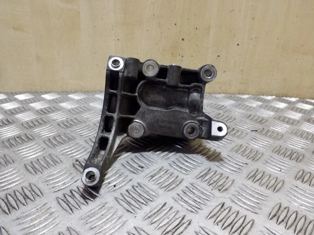 A/C compressor mount bracket 059145169AN