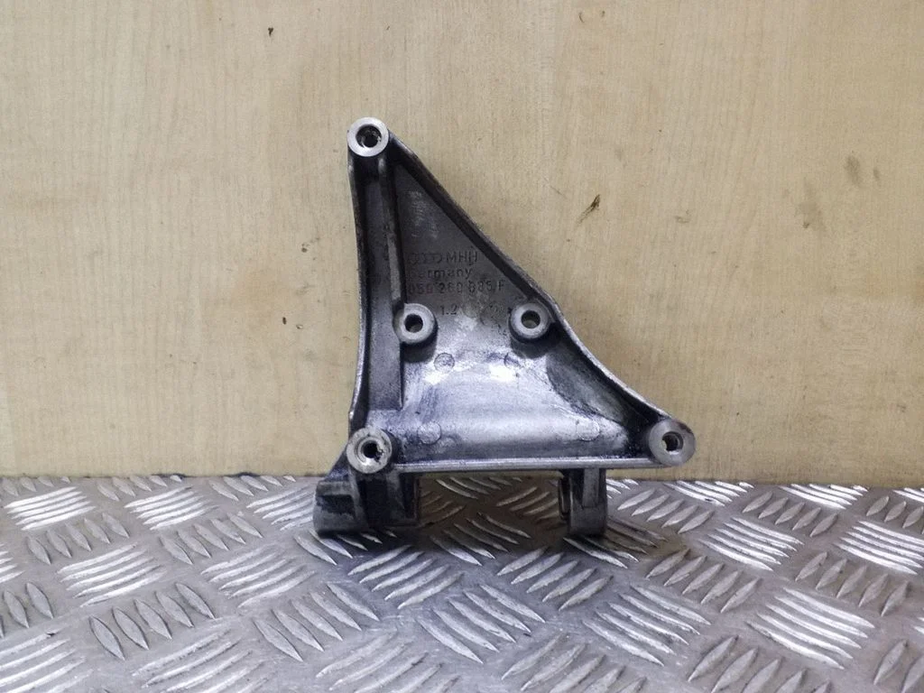 A/C compressor mount bracket – Audi A4 S4 B6 8E 8H (2001-2005)