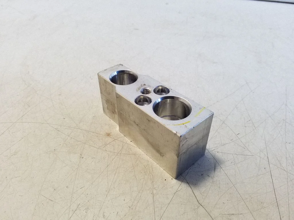 Air conditioning (A/C) expansion valve