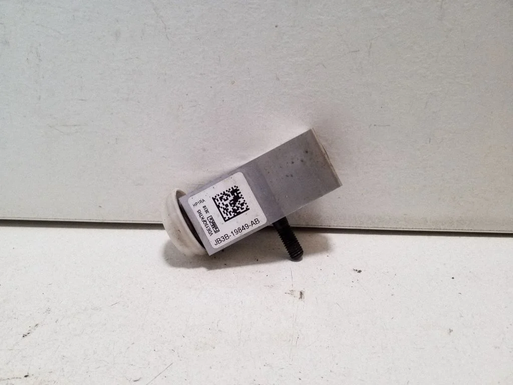 Air conditioning (A/C) expansion valve JB3B19849AB