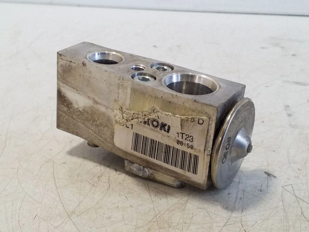 Air conditioning (A/C) expansion valve 5Q2820103G