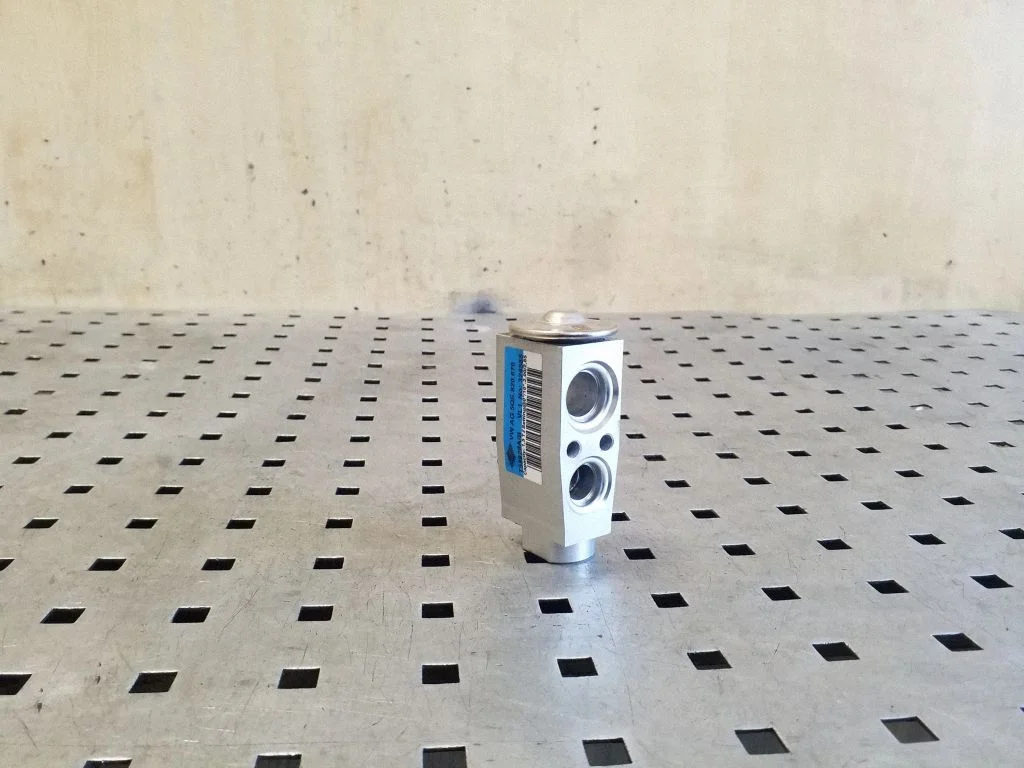 Air conditioning (A/C) expansion valve 5QE820679