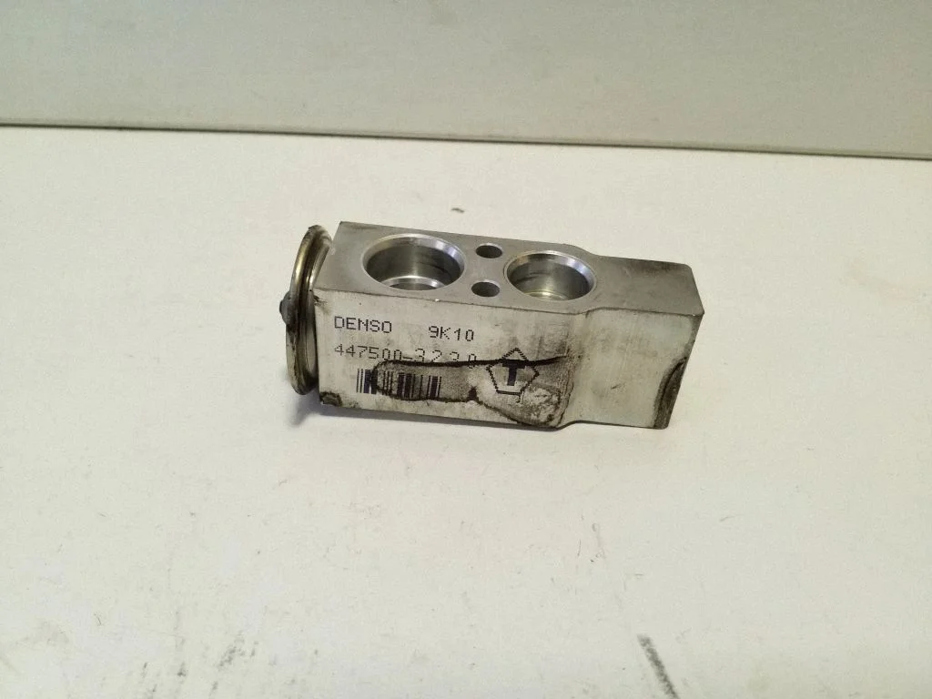 Air conditioning (A/C) expansion valve 4475003230