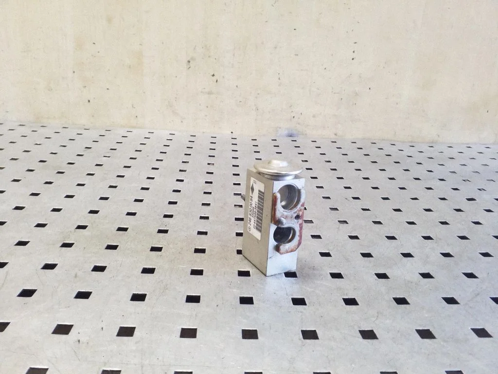 Air conditioning (A/C) expansion valve 2468300084